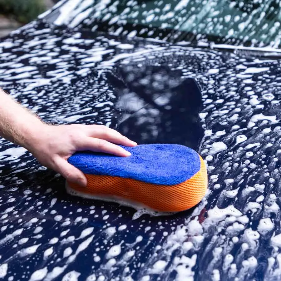 Complete 6pc Car Cleaning Kit - Streak & Scratch Free Tools To Wash, Dust & Polish!