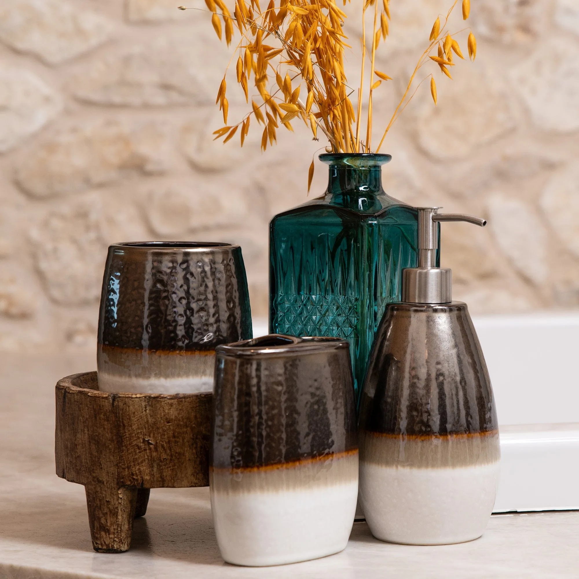 Gilded Stoneware 3PC Countertop Bathroom Set