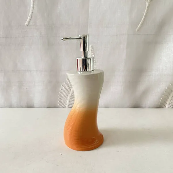 Peach/Orange And White Gradient Bathroom Accessory Set